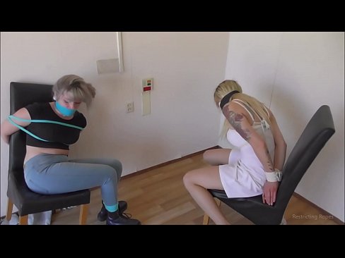 ❤️ Ferslave / fêstbûn en gagged / famke yn need Slutsen by porno fy.hentai-menu.ru