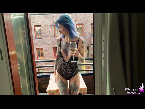 ❤️ Geweldich famke sûget mei in gulp en neukt hertstochtlik ûnder de iepen loft Slutsen by porno fy.hentai-menu.ru